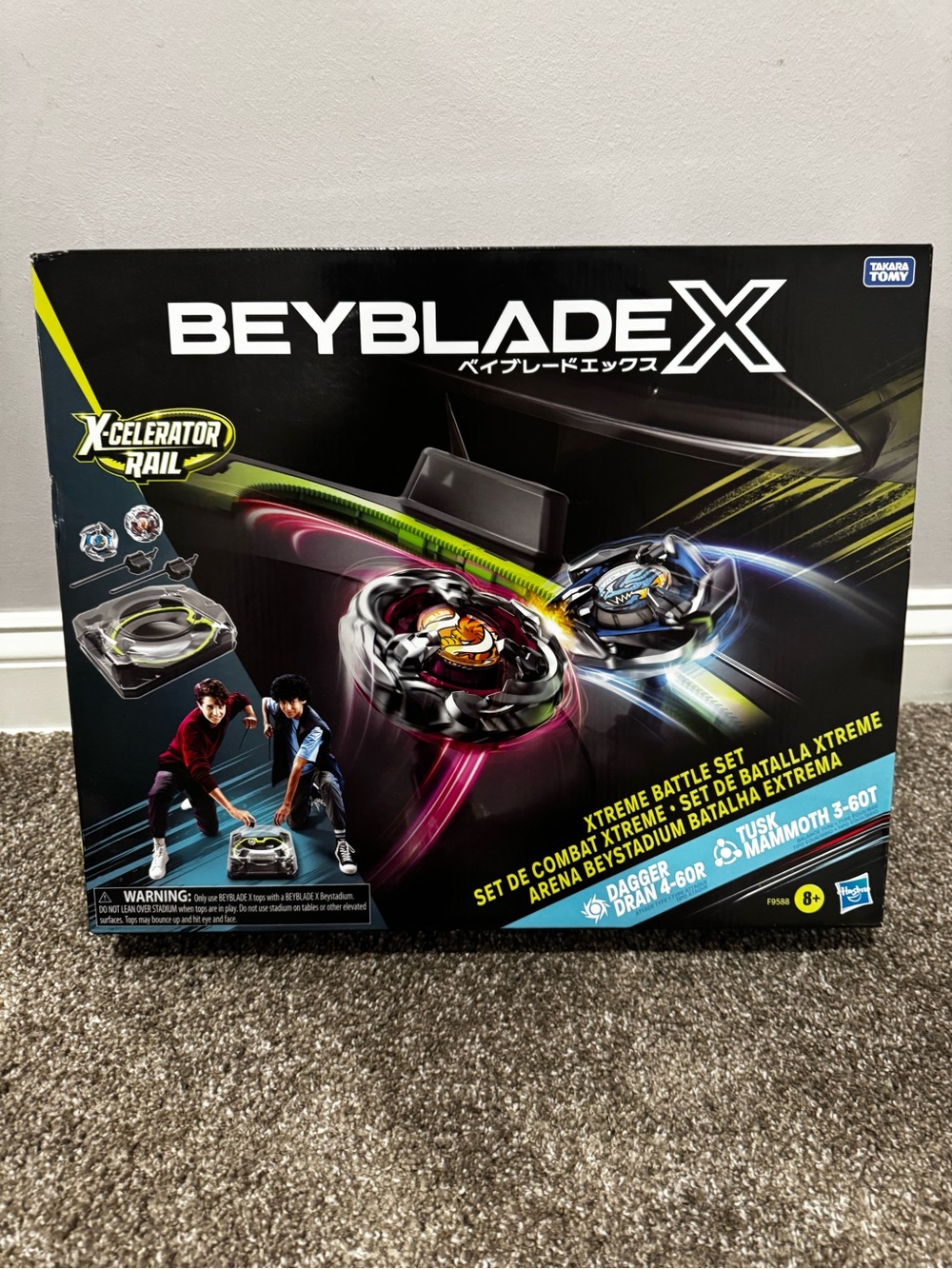 Beyblade X Xtreme Battle Set with Beystadium